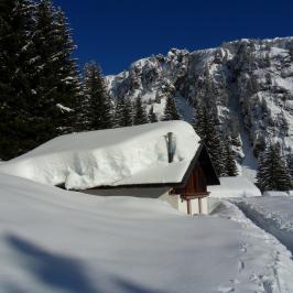 Chalet sous la neige 2009 - © Michel Jourdan